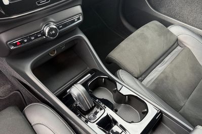 Volvo XC40 T5 Plug-In Hybrid R-Design aut