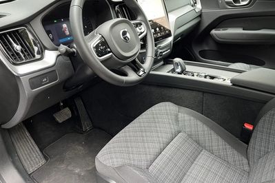 Volvo XC60 B5 B AWD Core