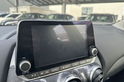 Nissan Juke Business Edition 1.0 DIG-T DCT