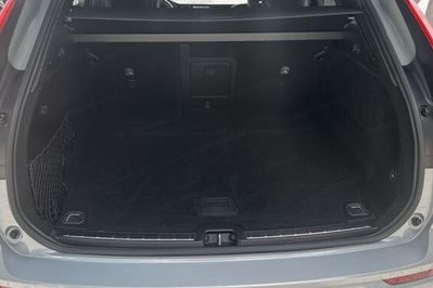 Volvo XC60 B4 B Plus Dark