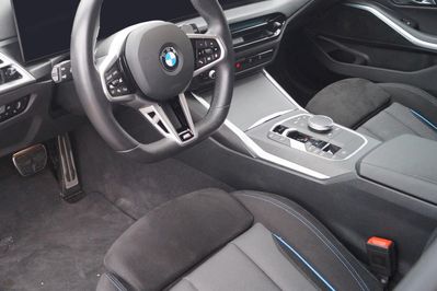 BMW Seria 3 Touring 330d xDrive M Sport
