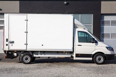 Volkswagen Crafter Kontener 8EP + Winda