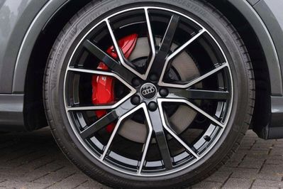 Audi Q7 SQ7 TFSI quattro