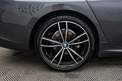 BMW Seria 3 318d