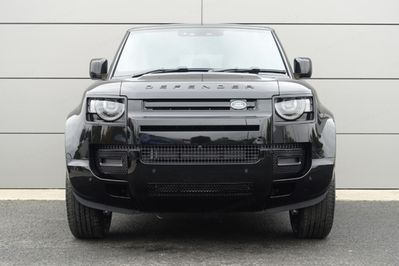 Land Rover Defender 90 D250 X-Dynamic SE