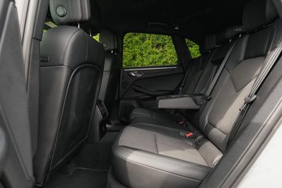 Porsche Macan Standard