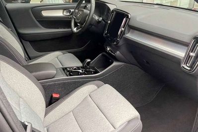 Volvo XC40 B3 Plus Dark