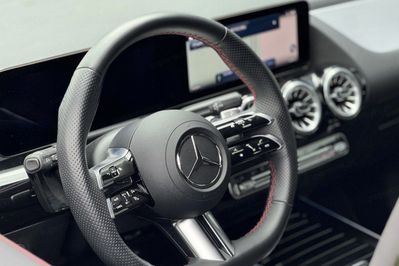 Mercedes GLA 250 e AMG Line