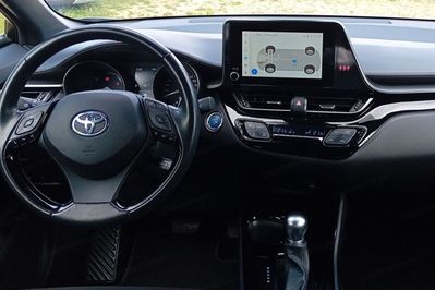 Toyota C-HR 1.8 Hybrid Style