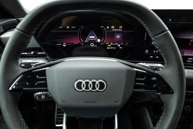 Audi A6 E-tron quattro Avant