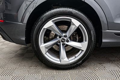 Audi Q8 50 TDI mHEV quattro Tiptronic