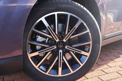 Leapmotor B10 Design Hybrid EV 18,8 kWh