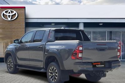 Toyota HiLux 2.8 d-4D Double Cab Gr Sport 4X4