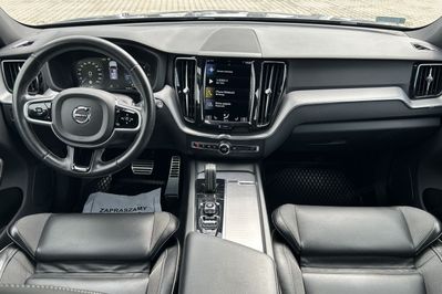 Volvo XC60 B4 D AWD R-Design