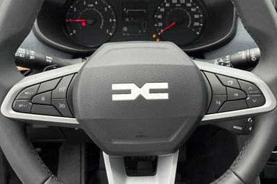Dacia Sandero Stepway Expression aut 1.2 Eco-G LPG