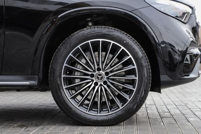 Mercedes GLC Coupe 300  4-Matic AMG Line