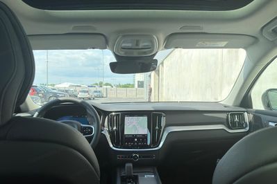 Volvo V60 B4 B Plus Dark aut