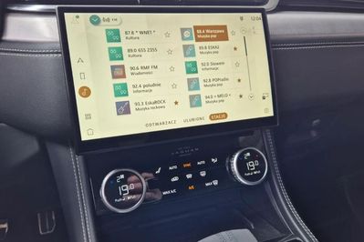 Jaguar F-Pace 2.0 D200 AWD R-Dynamic SE