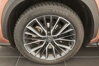 Lexus NX 350h Omotenashi 2.5 Hybrid AWD