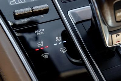 Porsche Panamera 4 e-Hybrid