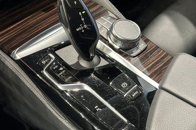 BMW Seria 5 520d xDrive mHEV Luxury Line aut