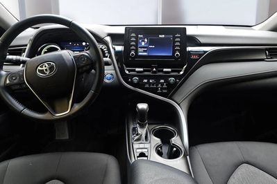 Toyota Camry Hybrid Comfort CVT