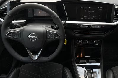 Opel Crossland X 1.2 t Gs Line S&S