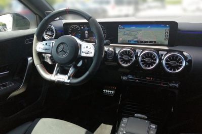Mercedes Klasa A 45 S AMG 4-Matic 8G-DCT