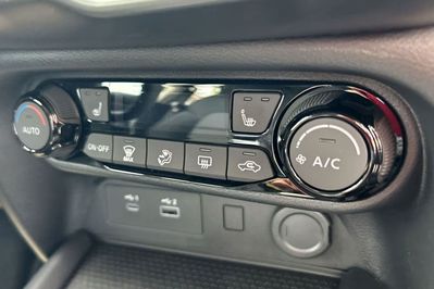 Nissan Juke Acenta 1.0 DIG-T