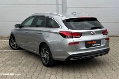 Hyundai i30 1.5 T-GDI 48V Smart DCT