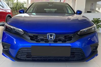 Honda Civic Elegance 2.0 i-MMD  CVT