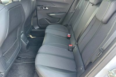 Peugeot 2008 Puretech Mhev Active e-DCS6