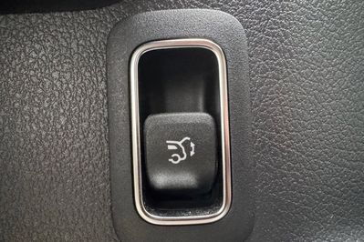 Mercedes GLA 200 mHEV Progressive 7G-DCT