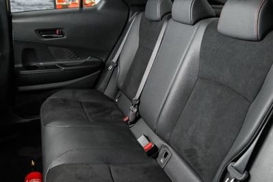 Toyota C-HR 2.0 Hybrid Dynamic Force GR Sport Premiere Edition