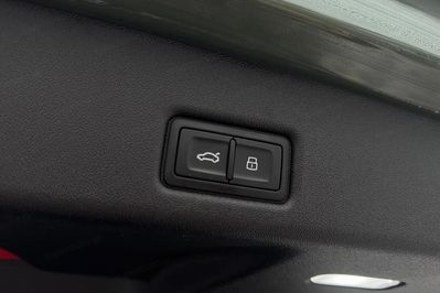 Audi Q5 40 TDI mHEV quattro S Line S tronic
