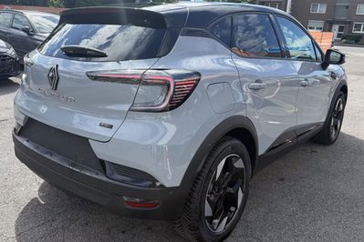 Renault Captur Techno 1.8 E-TECH Full Hybrid