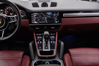 Porsche Cayenne Platinum Edition