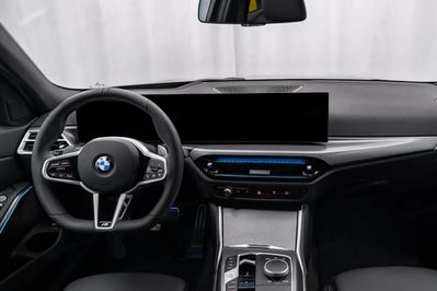 BMW Seria 3 320i M Sport