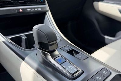 Lexus LBX Hybrid Elegant