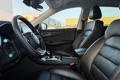 MG HS 1.5 T-GDI Excite DCT