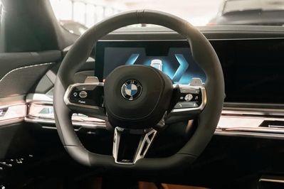 BMW Seria 7 740d xDrive M Sport