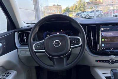Volvo XC60 B4 B Essential Core
