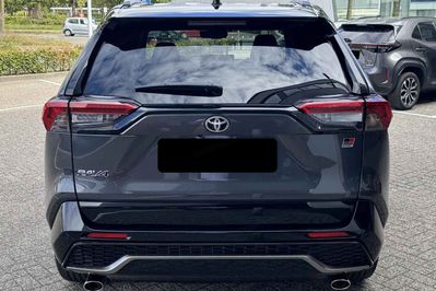 Toyota RAV4 GR Sport 2.5 Hybrid Dynamic Force
