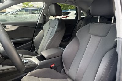 Audi A4 35 TFSI Advanced