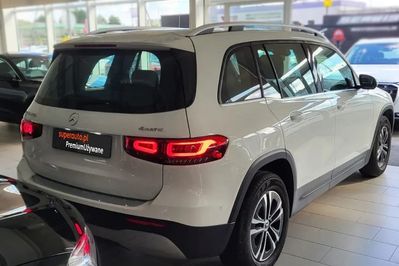 Mercedes GLB 200 4-Matic Style 8G-DCT