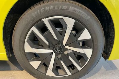 Peugeot 208 Style 1.2 PureTech