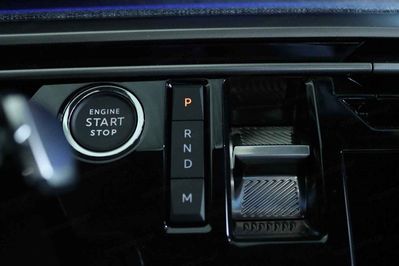 Peugeot 5008 GT Exclusive S&S e-DCS6 1.2 PureTech mHEV