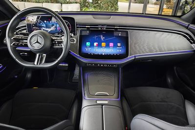 Mercedes Klasa E 220 d Mhev 4-Matic Amg 9G-Tronic