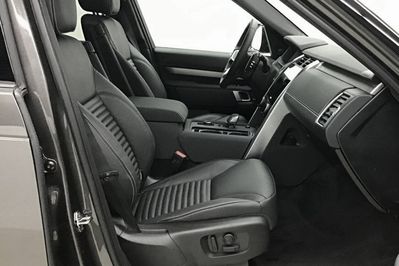 Land Rover Discovery V D250  Dynamic SE