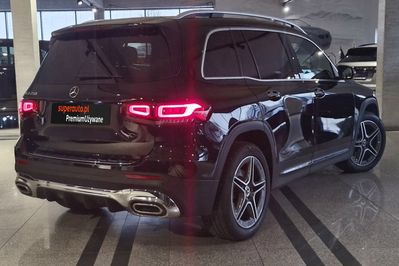 Mercedes GLB 250 4MATIC AMG Line